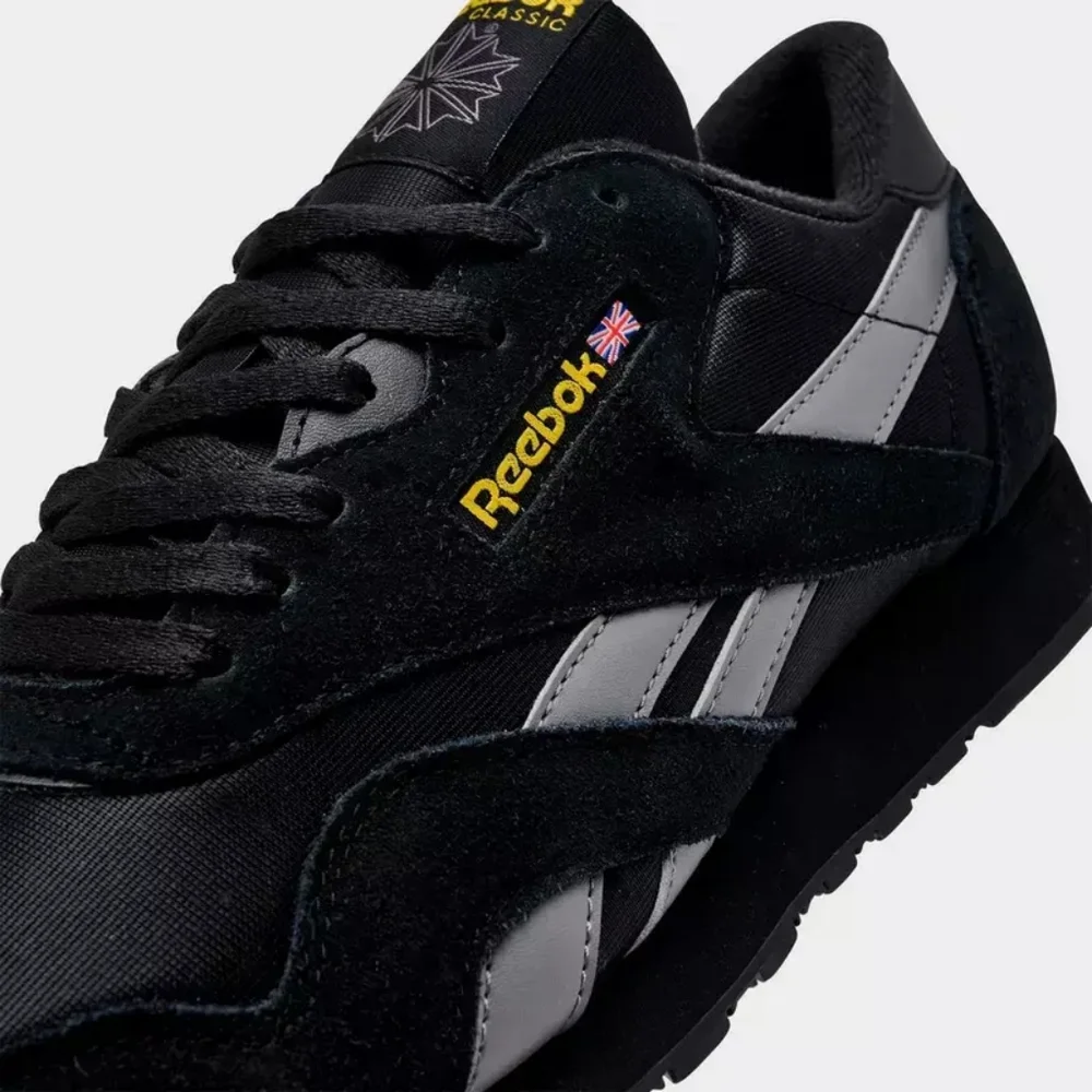 Reebok Classic Nylon - Picture 6 of 13